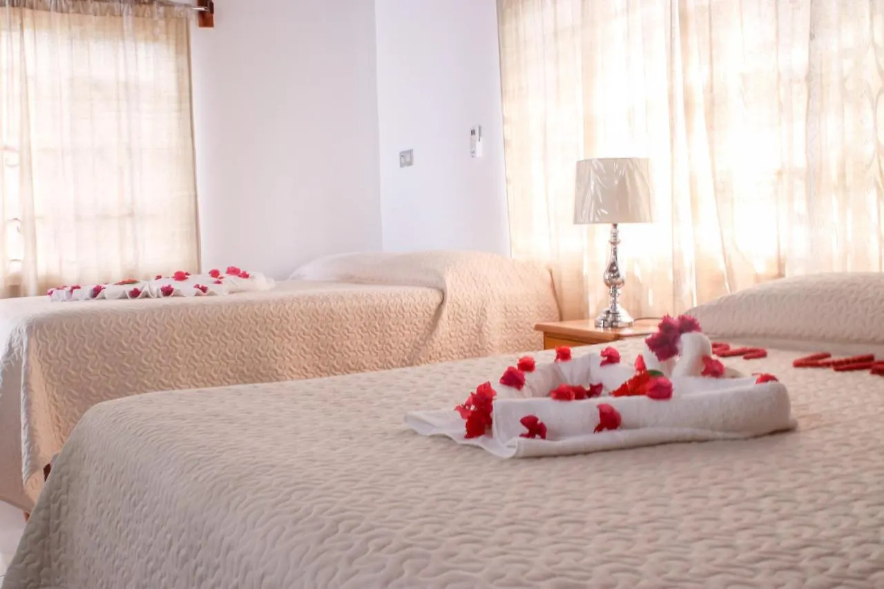 Van Villa Guesthouse Negril Pensionat