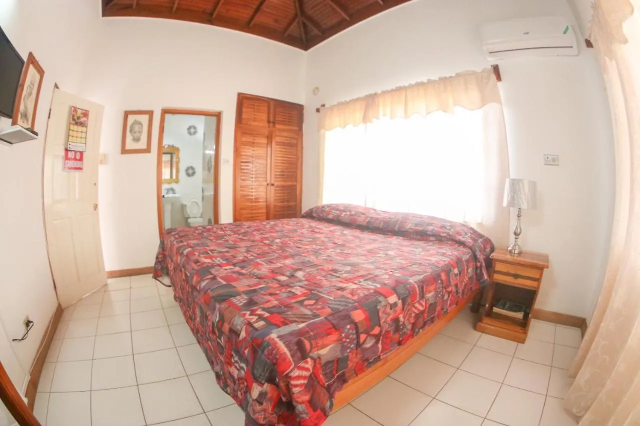 Van Villa Guesthouse Negril Jamaica